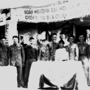 Đại hội Liên hoan chiến sĩ thi đua Quân khu V tại Cứu Lợi tháng 5.1954