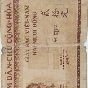 Tiền của bà Nguyễn Thị Bạn 2